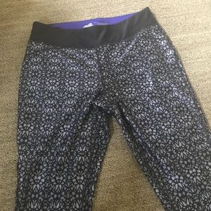Capri yoga pants